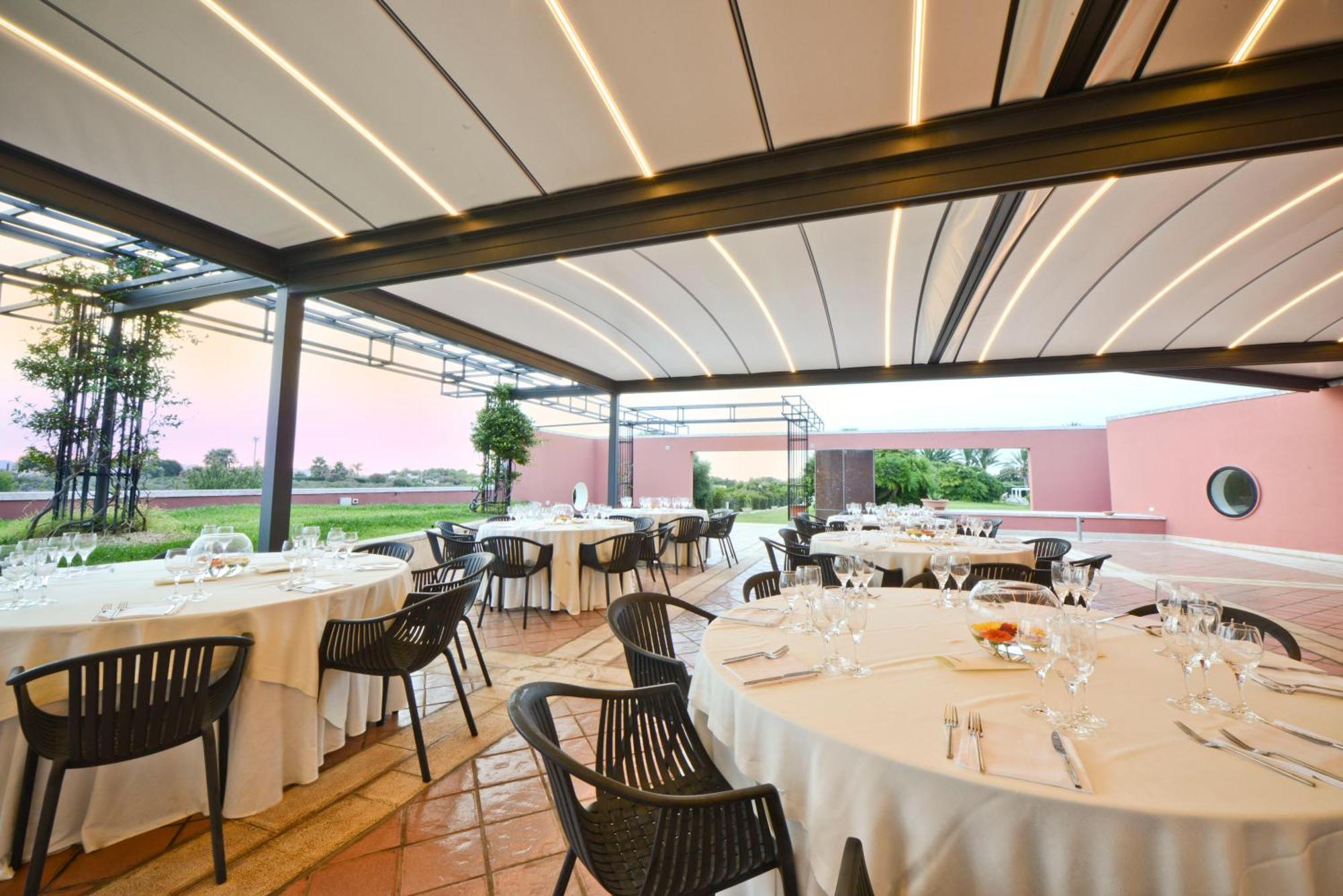 Grand Hotel Masseria Santa Lucia Остуни Экстерьер фото