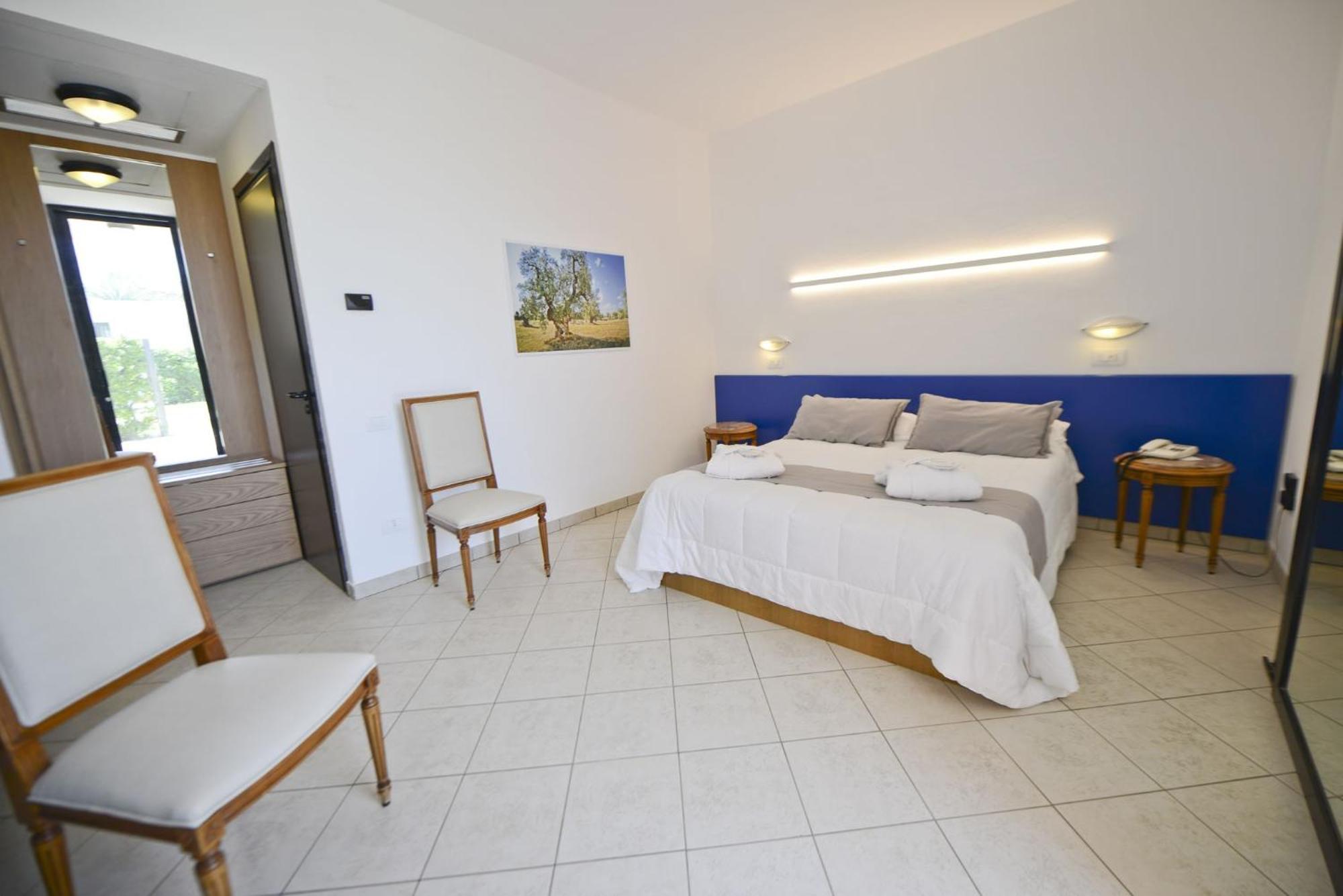 Grand Hotel Masseria Santa Lucia Остуни Экстерьер фото