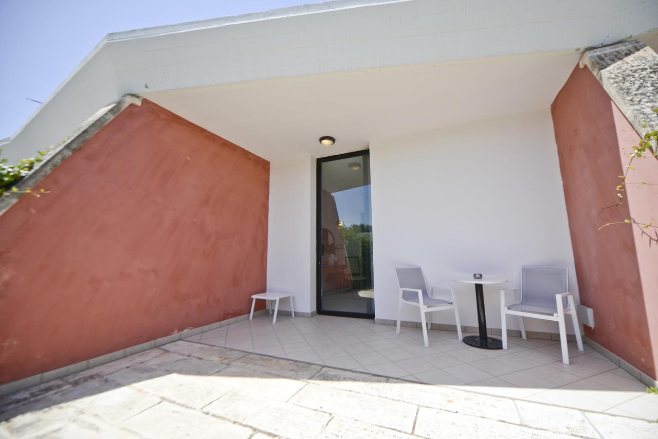 Grand Hotel Masseria Santa Lucia Остуни Экстерьер фото